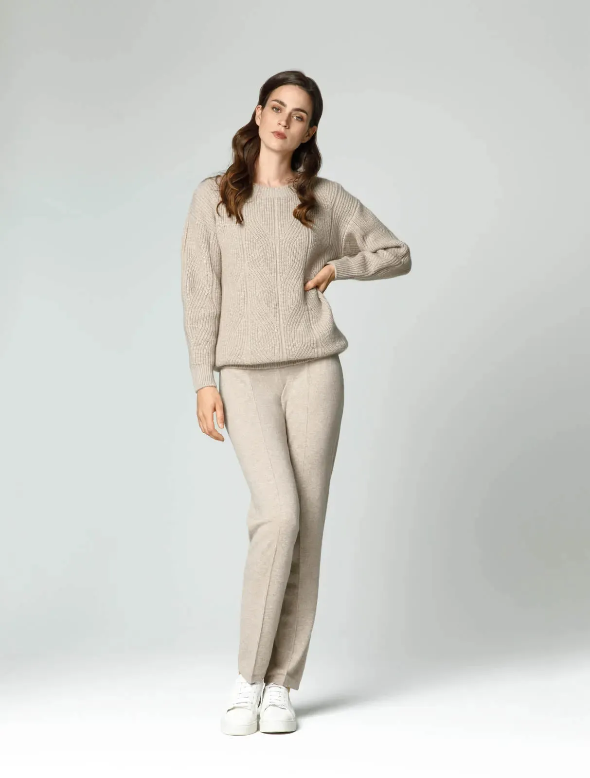 Cashmere trousers with drawstring