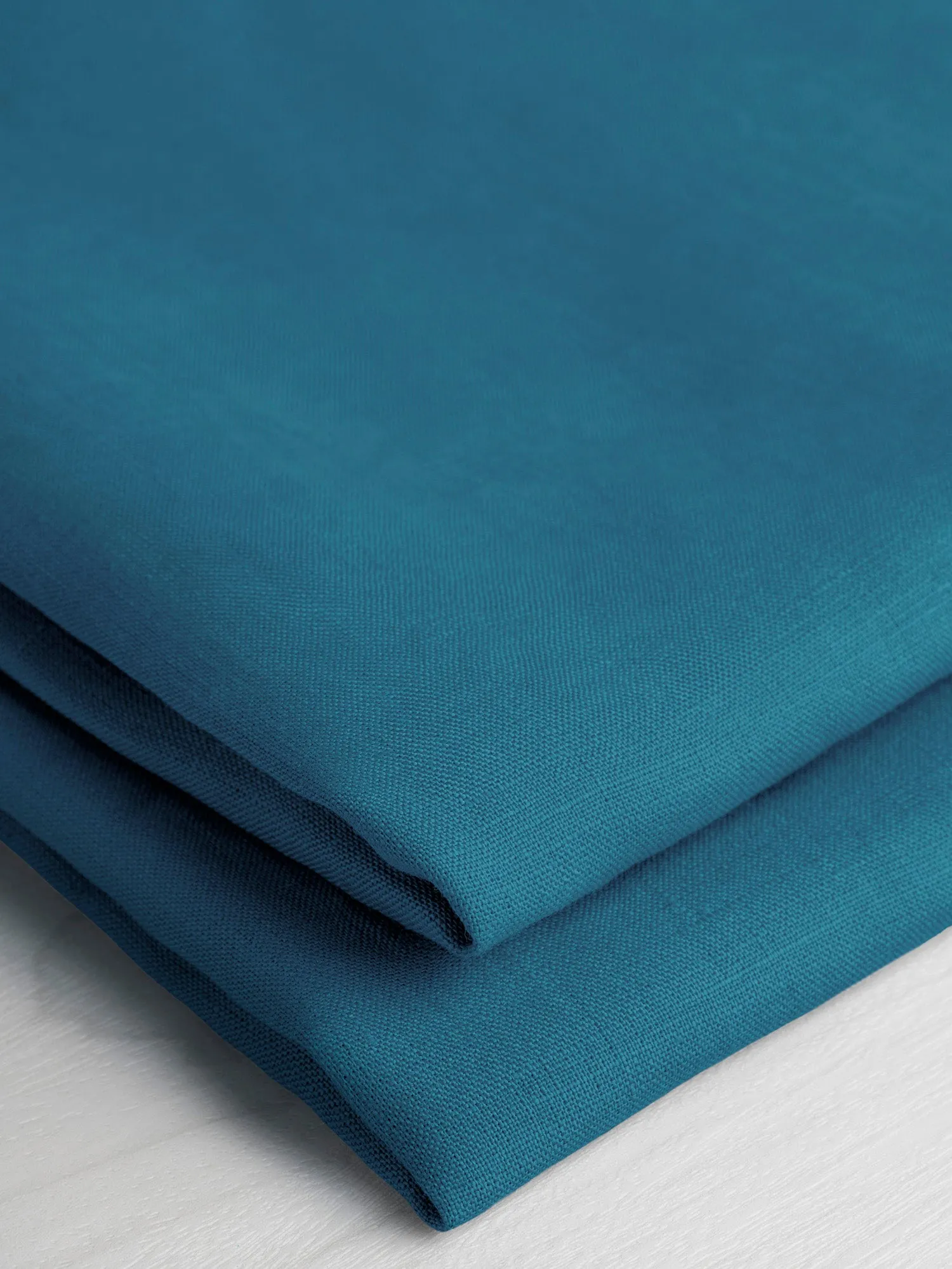 Lightweight European Linen - Lyons Blue - Swatch