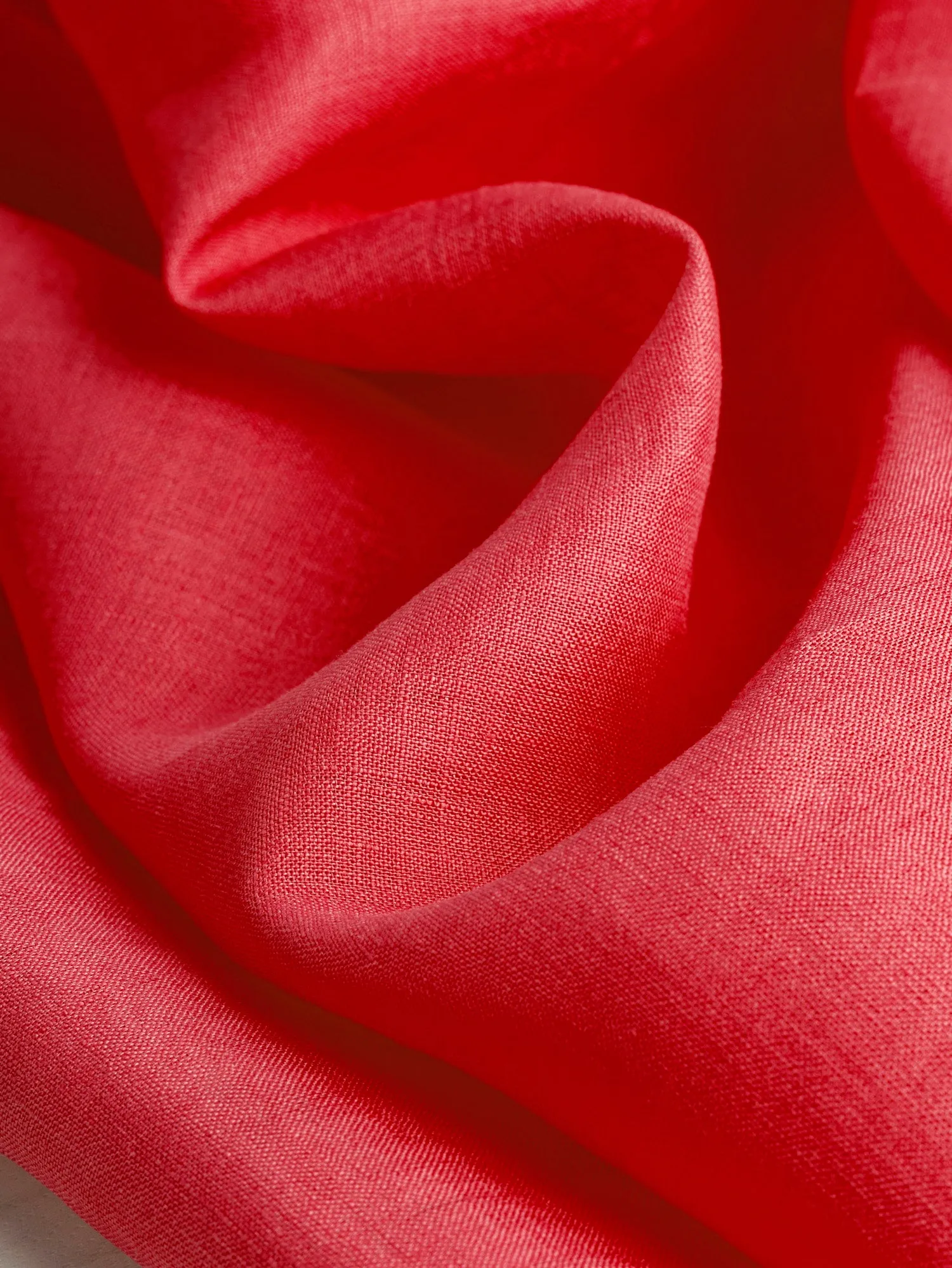 Lightweight European Linen - Red - Swatch