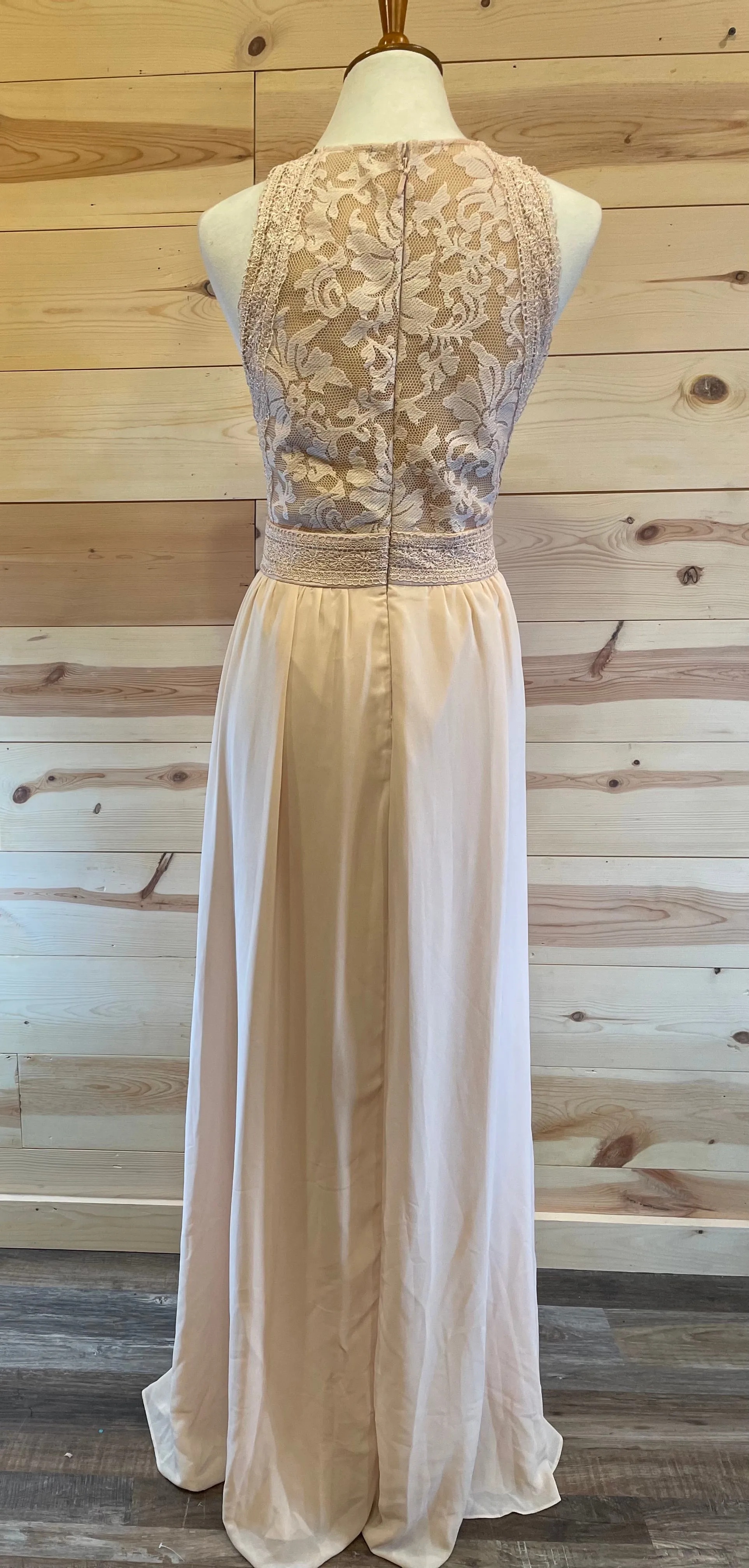 Lulus Cream Lace Sleeveless Long Formal Dress Womens size Large